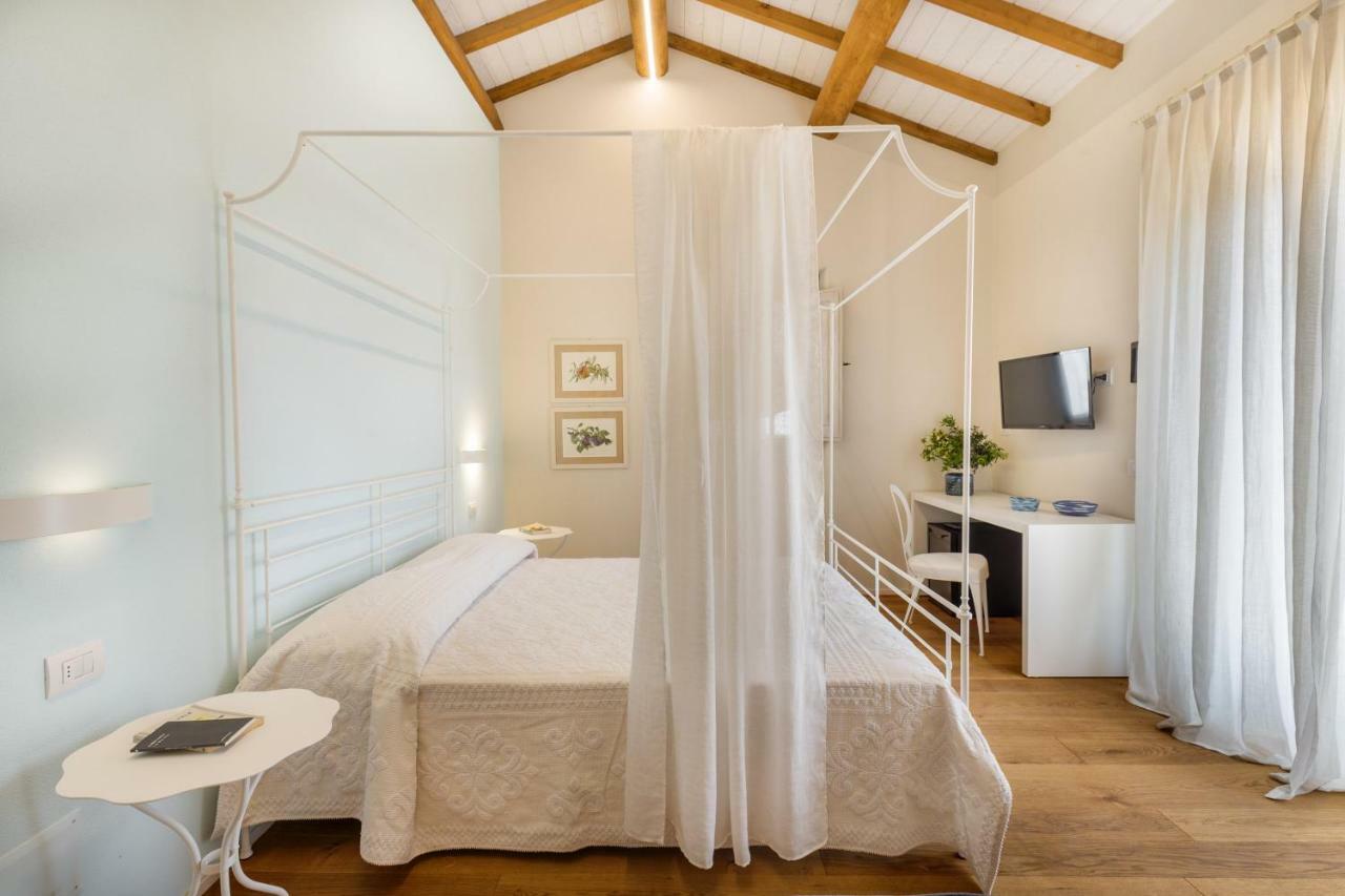 Tenuta Petra Bianca パラーウ エクステリア 写真
